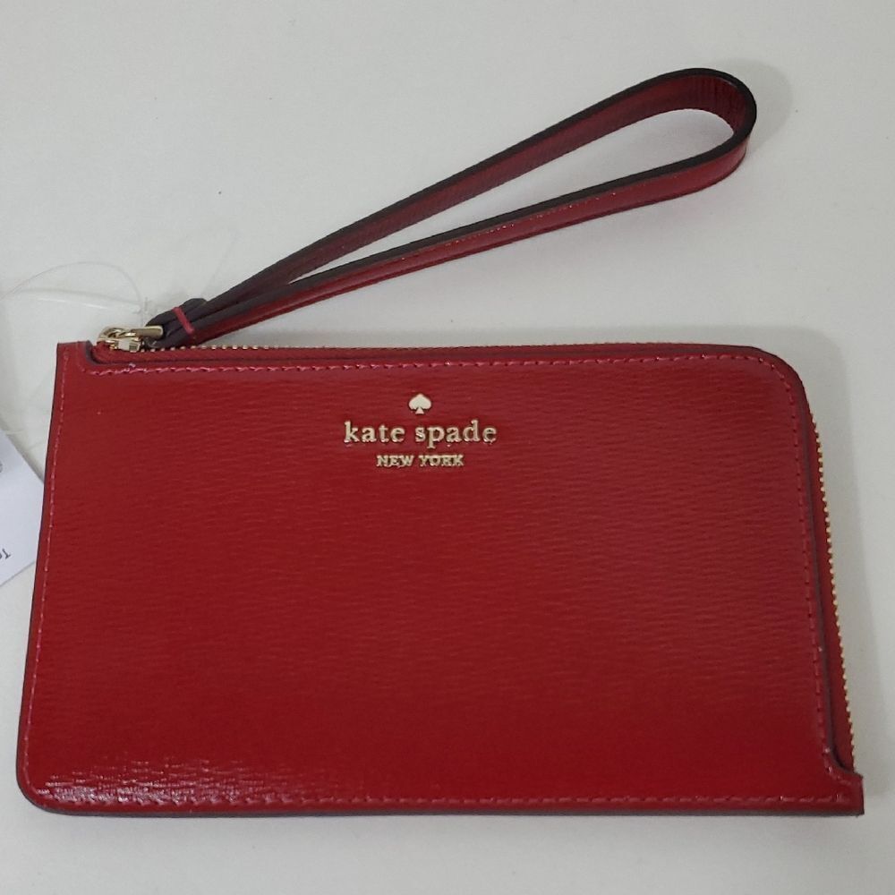 Kate Spade Lucy Small L- Zip Wristlet Card Holder Patent Leather Red Jam NWT
